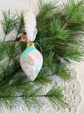 Load image into Gallery viewer, 2024 Keepsake Christmas Ornament #8