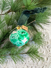 Load image into Gallery viewer, 2024 Keepsake Christmas Ornament #92