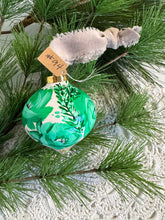 Load image into Gallery viewer, 2024 Keepsake Christmas Ornament #94