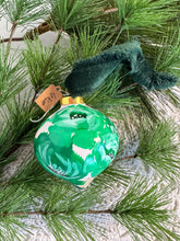 Load image into Gallery viewer, 2024 Keepsake Christmas Ornament #95