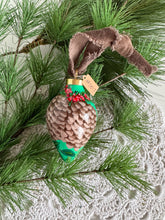 Load image into Gallery viewer, 2024 Keepsake Christmas Ornament #107