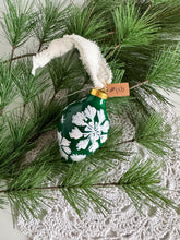Load image into Gallery viewer, 2024 Keepsake Christmas Ornament #113