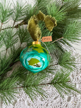 Load image into Gallery viewer, 2024 Keepsake Christmas Ornament #117