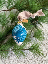 Load image into Gallery viewer, 2024 Keepsake Christmas Ornament #136