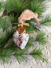 Load image into Gallery viewer, 2024 Keepsake Christmas Ornament #175