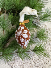 Load image into Gallery viewer, 2024 Keepsake Christmas Ornament #178