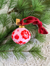 Load image into Gallery viewer, 2024 Keepsake Christmas Ornament #19