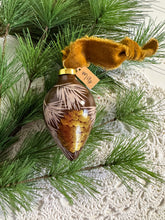 Load image into Gallery viewer, 2024 Keepsake Christmas Ornament #196