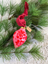 Load image into Gallery viewer, 2024 Keepsake Christmas Ornament #22