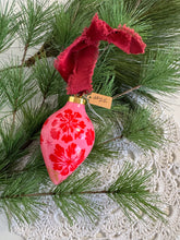 Load image into Gallery viewer, 2024 Keepsake Christmas Ornament #22