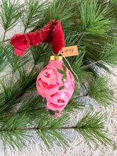 Load image into Gallery viewer, 2024 Keepsake Christmas Ornament #31