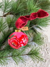 Load image into Gallery viewer, 2024 Keepsake Christmas Ornament #39