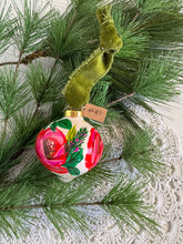 Load image into Gallery viewer, 2024 Keepsake Christmas Ornament #47