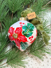 Load image into Gallery viewer, 2025 Keepsake Christmas Ornament #82