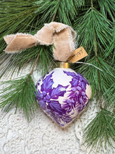 Load image into Gallery viewer, 2025 Keepsake Christmas Ornament #137