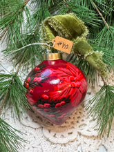 Load image into Gallery viewer, 2025 Keepsake Christmas Ornament #152