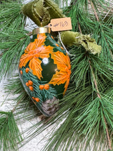 Load image into Gallery viewer, 2025 Keepsake Christmas Ornament #163