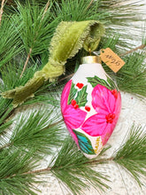 Load image into Gallery viewer, 2025 Keepsake Christmas Ornament #25