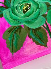 Load image into Gallery viewer, Glowing Green