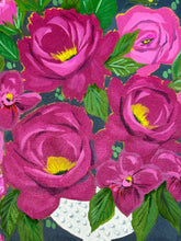 Load image into Gallery viewer, Hobnail Bouquet