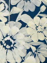Load image into Gallery viewer, Zinnia Silhouette: Vintage Blueprint