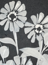 Load image into Gallery viewer, Zinnia Silhouette: Vintage Chalkboard Gray