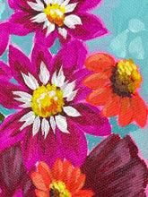 Load image into Gallery viewer, Collarette Dahlia Bouquet