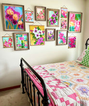 Load image into Gallery viewer, Glowing Iris