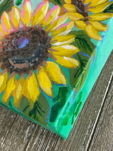 Load image into Gallery viewer, Sunny Side