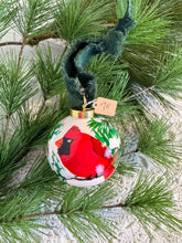 Load image into Gallery viewer, 2024 Keepsake Christmas Ornament #70
