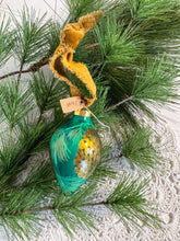 Load image into Gallery viewer, 2024 Keepsake Christmas Ornament #98
