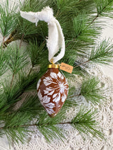 Load image into Gallery viewer, 2024 Keepsake Christmas Ornament #182

