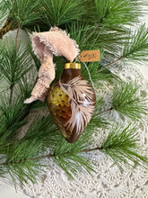 Load image into Gallery viewer, 2024 Keepsake Christmas Ornament #200
