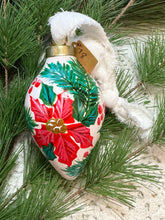 Load image into Gallery viewer, 2025 Keepsake Christmas Ornament #78
