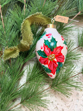 Load image into Gallery viewer, 2025 Keepsake Christmas Ornament #89
