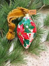 Load image into Gallery viewer, 2025 Keepsake Christmas Ornament #90
