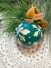 Load image into Gallery viewer, 2025 Keepsake Christmas Ornament #103
