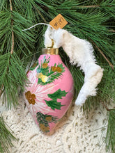 Load image into Gallery viewer, 2025 Keepsake Christmas Ornament #147

