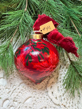 Load image into Gallery viewer, 2025 Keepsake Christmas Ornament #151
