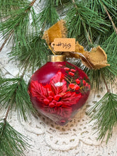 Load image into Gallery viewer, 2025 Keepsake Christmas Ornament #153
