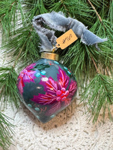 Load image into Gallery viewer, 2025 Keepsake Christmas Ornament #160

