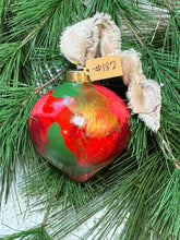 Load image into Gallery viewer, 2025 Keepsake Christmas Ornament #182
