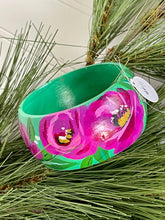 Load image into Gallery viewer, Wooden Bangle #11
