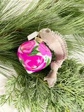 Load image into Gallery viewer, Christmas Ornament #100
