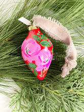 Load image into Gallery viewer, Christmas Ornament #102

