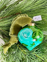 Load image into Gallery viewer, Christmas Ornament #64
