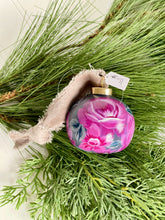 Load image into Gallery viewer, Christmas Ornament #71

