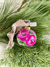 Load image into Gallery viewer, Christmas Ornament #77
