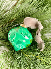 Load image into Gallery viewer, Christmas Ornament #81
