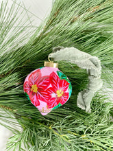 Load image into Gallery viewer, Christmas Ornament #86
